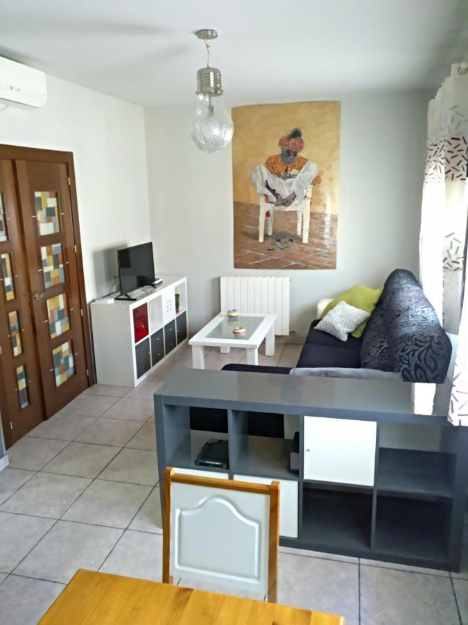 Piso La Torre Apartment Zaragoza Exterior photo